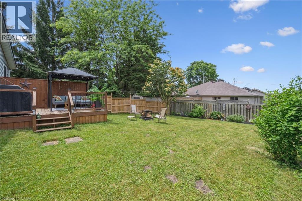 40 ABELES Avenue, Paris, Ontario, N3L3N9 — Photo 31