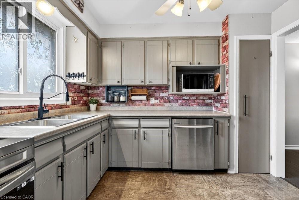 368 CARSON Drive, Hamilton, Ontario, L8T4V1 — Photo 16