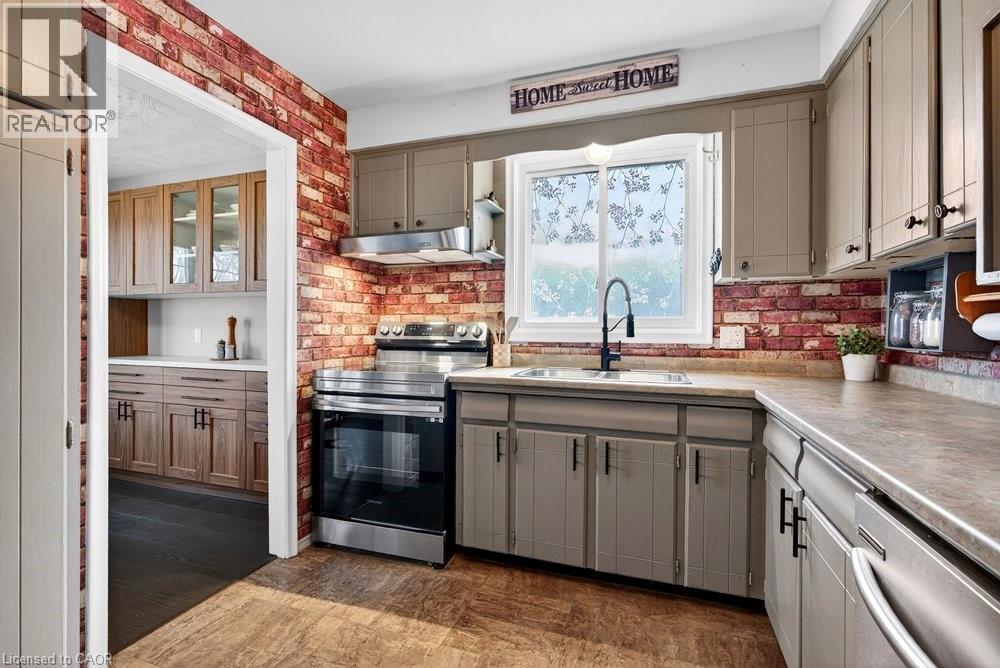 368 CARSON Drive, Hamilton, Ontario, L8T4V1 — Photo 18