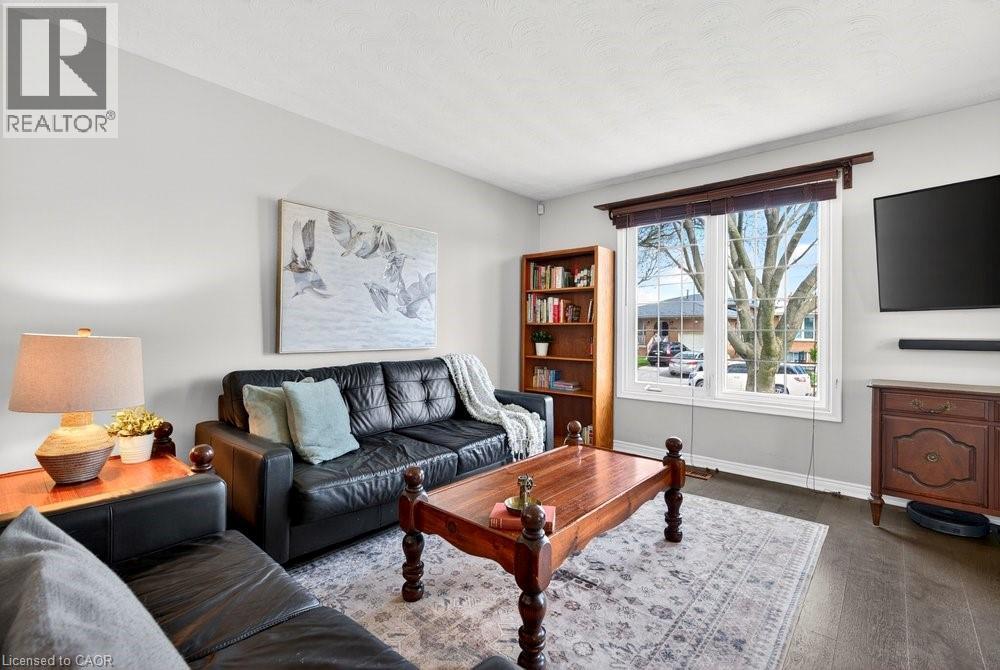 368 CARSON Drive, Hamilton, Ontario, L8T4V1 — Photo 7