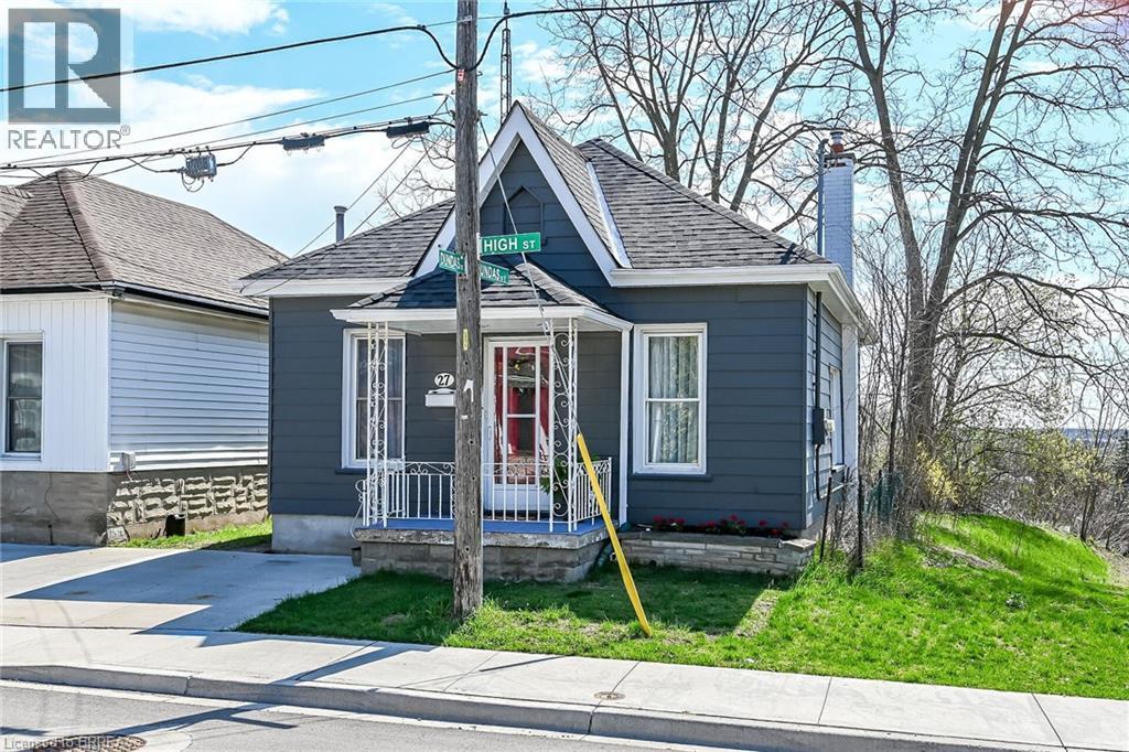 27 HIGH Street, Brantford, Ontario, N3R3Y3 — Photo 2