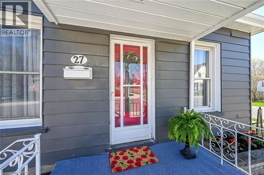 27 HIGH Street, Brantford, Ontario, N3R3Y3 — Photo 9