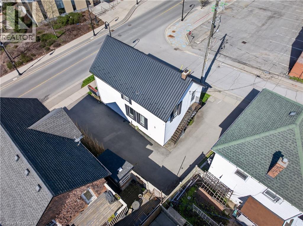 48 CARLISLE Street, St. Catharines, Ontario, L2R4H4 — Photo 17