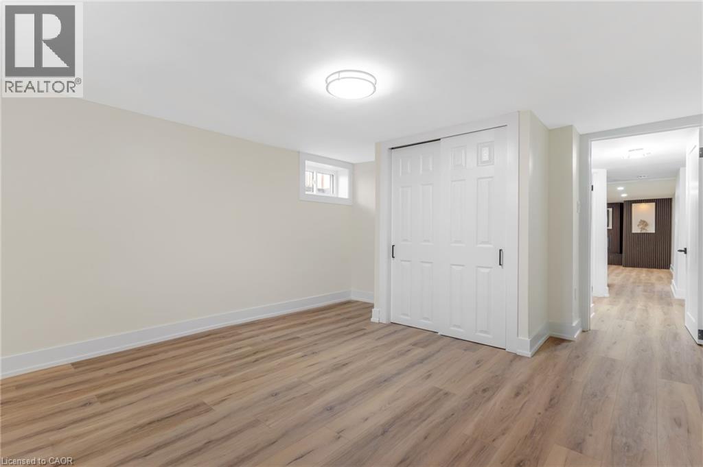 844 STIRLING Avenue S, Kitchener, Ontario, N2M3K3 — Photo 33