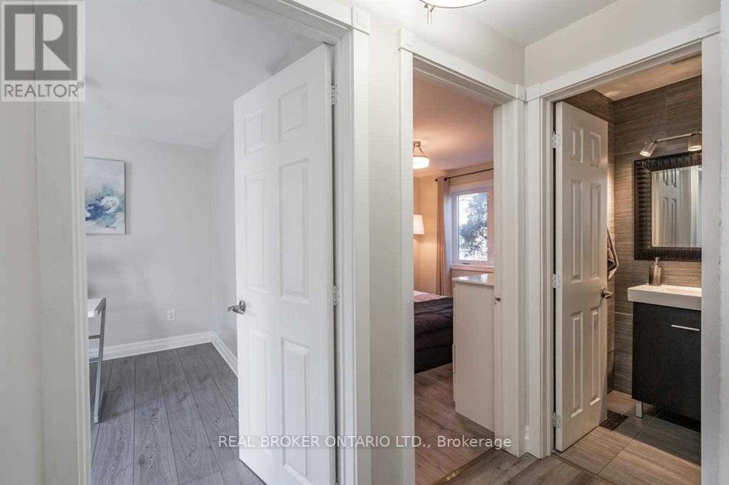 2 CORE CRESCENT, Brampton (Brampton East), Ontario, L6W2G7 — Photo 21