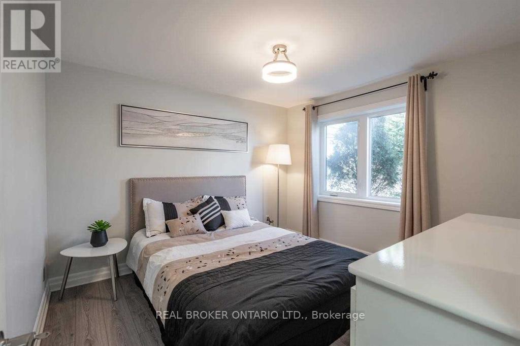 2 CORE CRESCENT, Brampton (Brampton East), Ontario, L6W2G7 — Photo 23