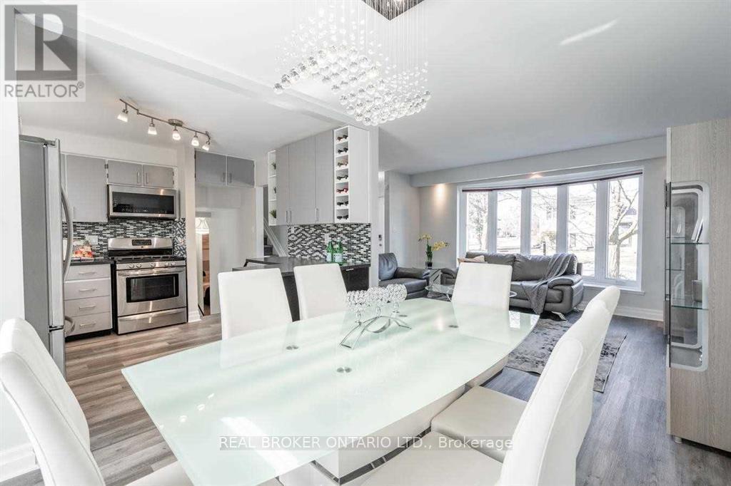 2 CORE CRESCENT, Brampton (Brampton East), Ontario, L6W2G7 — Photo 9