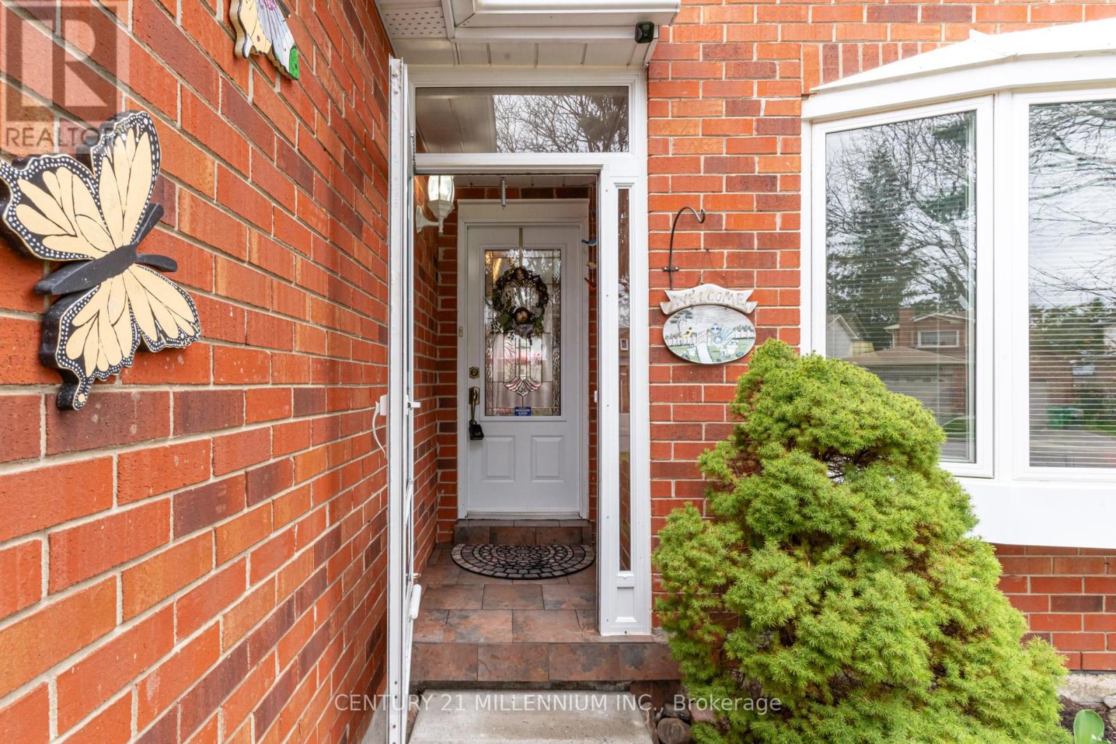 7 OLEANDER CRESCENT, Brampton (Heart Lake East), Ontario, L6Z2C1 — Photo 3