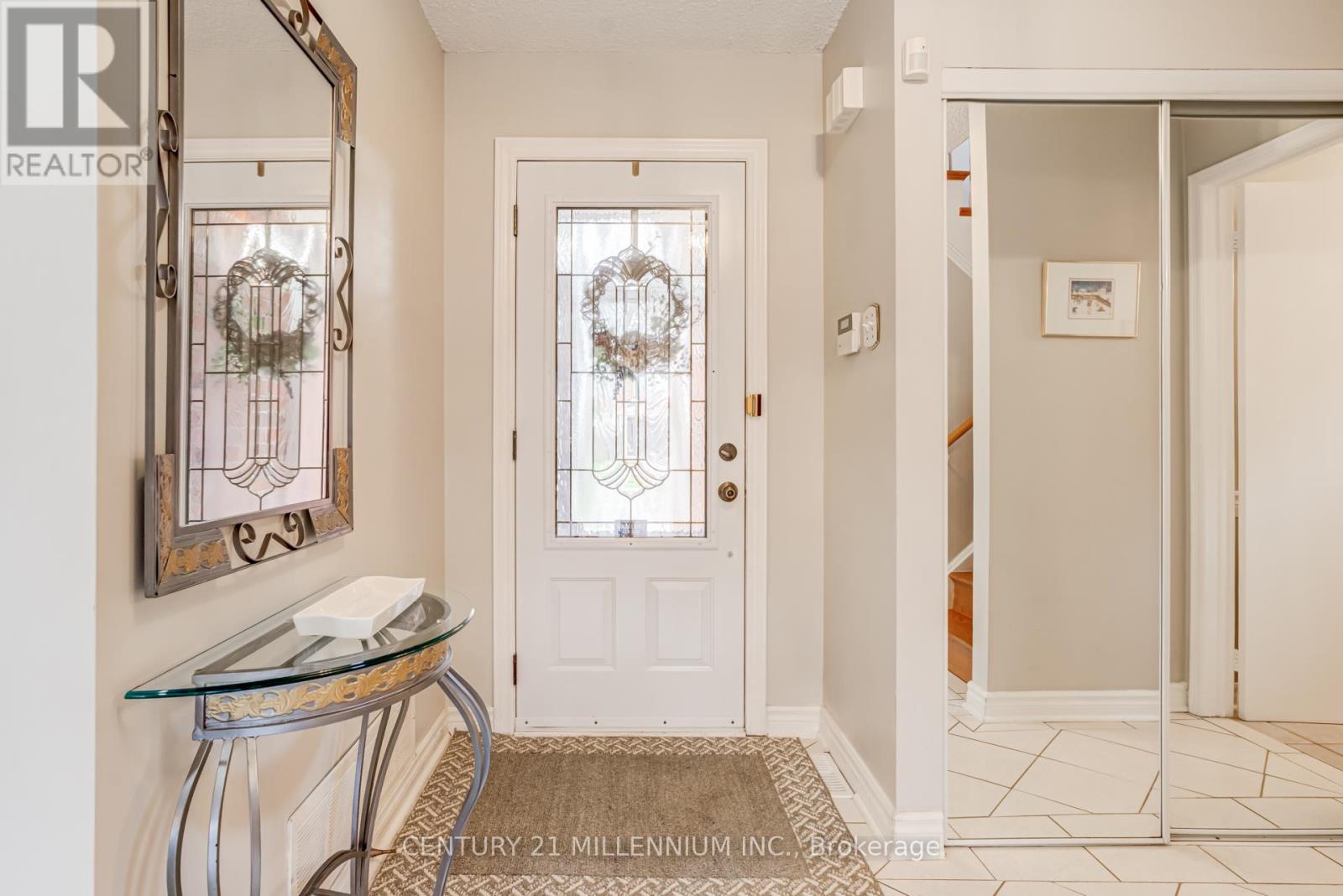 7 OLEANDER CRESCENT, Brampton (Heart Lake East), Ontario, L6Z2C1 — Photo 5