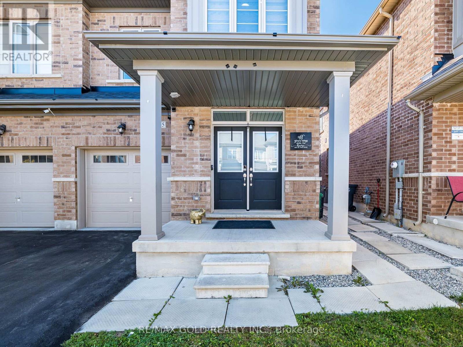 105 BOATHOUSE ROAD, Brampton (Northwest Brampton), Ontario, L7A5B7 — Photo 3