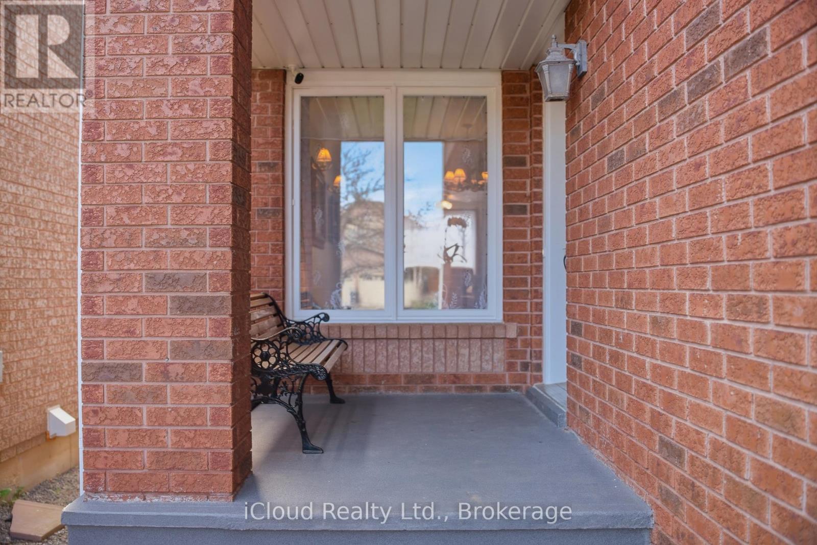 7389 SANDHURST DRIVE, Mississauga (Lisgar), Ontario, L5N7G6 — Photo 4