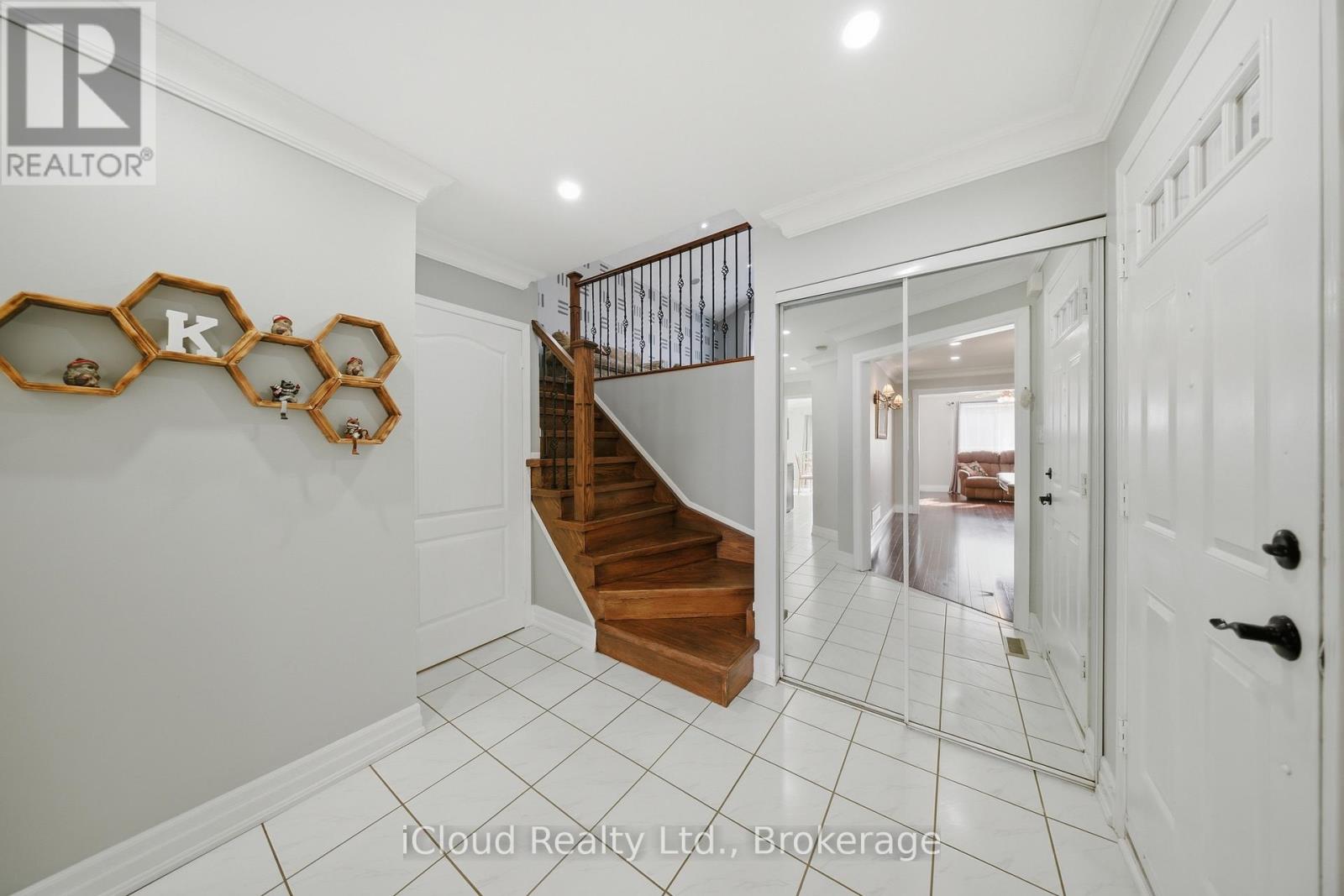 7389 SANDHURST DRIVE, Mississauga (Lisgar), Ontario, L5N7G6 — Photo 6