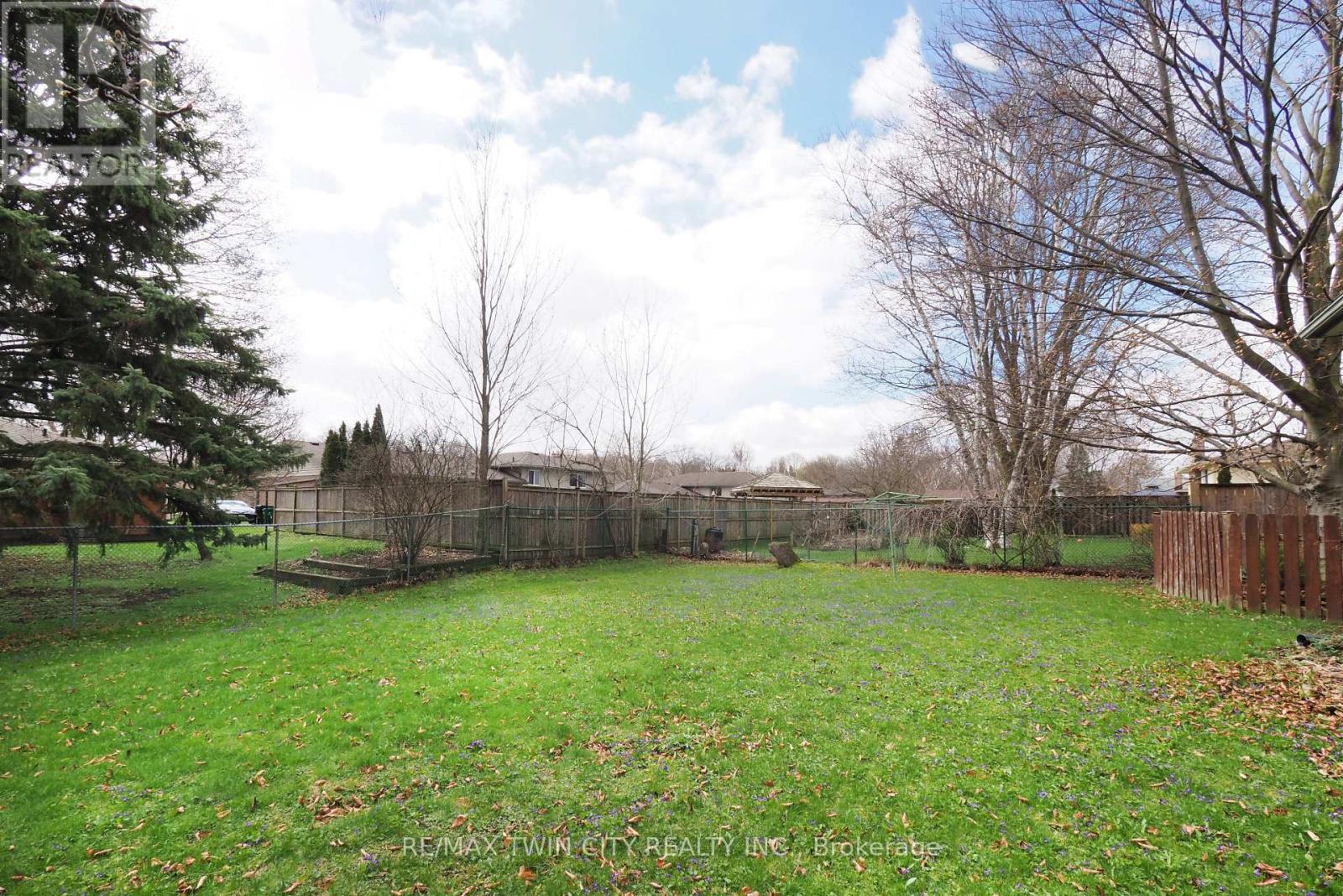 15 MOCKINGBIRD DRIVE, Woolwich, Ontario, N3B1S9 — Photo 38