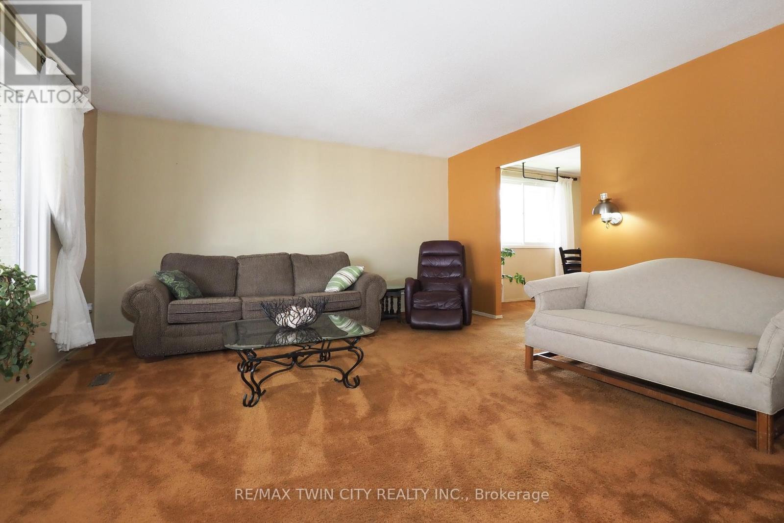 15 MOCKINGBIRD DRIVE, Woolwich, Ontario, N3B1S9 — Photo 7