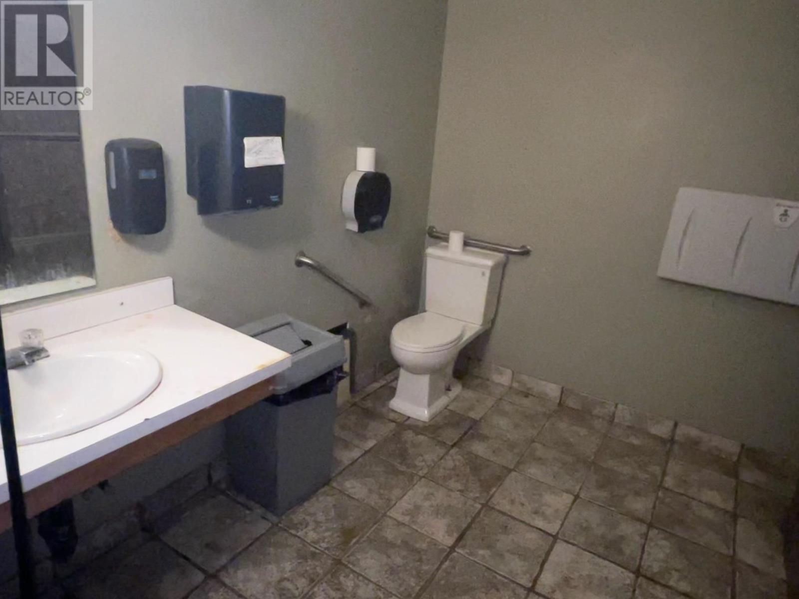 724 Mackenzie AVE E, Atikokan, Ontario, P0T1C0 — Photo 8