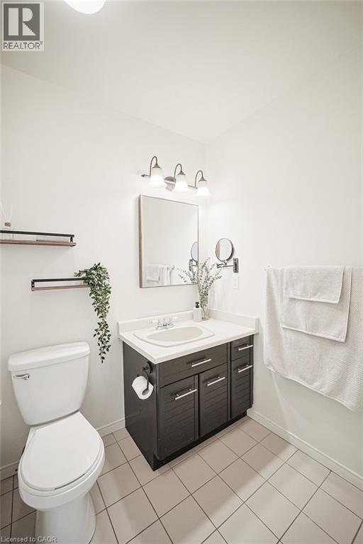 523 BEECHWOOD Drive Unit# 15, Waterloo, Ontario, N2T2G7 — Photo 15