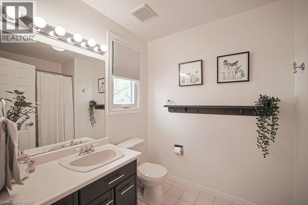 523 BEECHWOOD Drive Unit# 15, Waterloo, Ontario, N2T2G7 — Photo 19