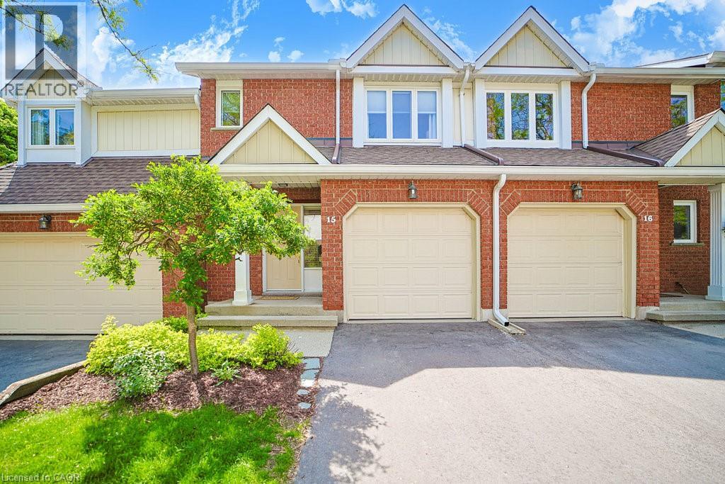 523 BEECHWOOD Drive Unit# 15, Waterloo, Ontario, N2T2G7 — Photo 2