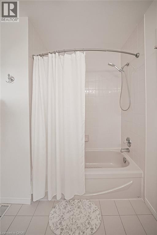 523 BEECHWOOD Drive Unit# 15, Waterloo, Ontario, N2T2G7 — Photo 20