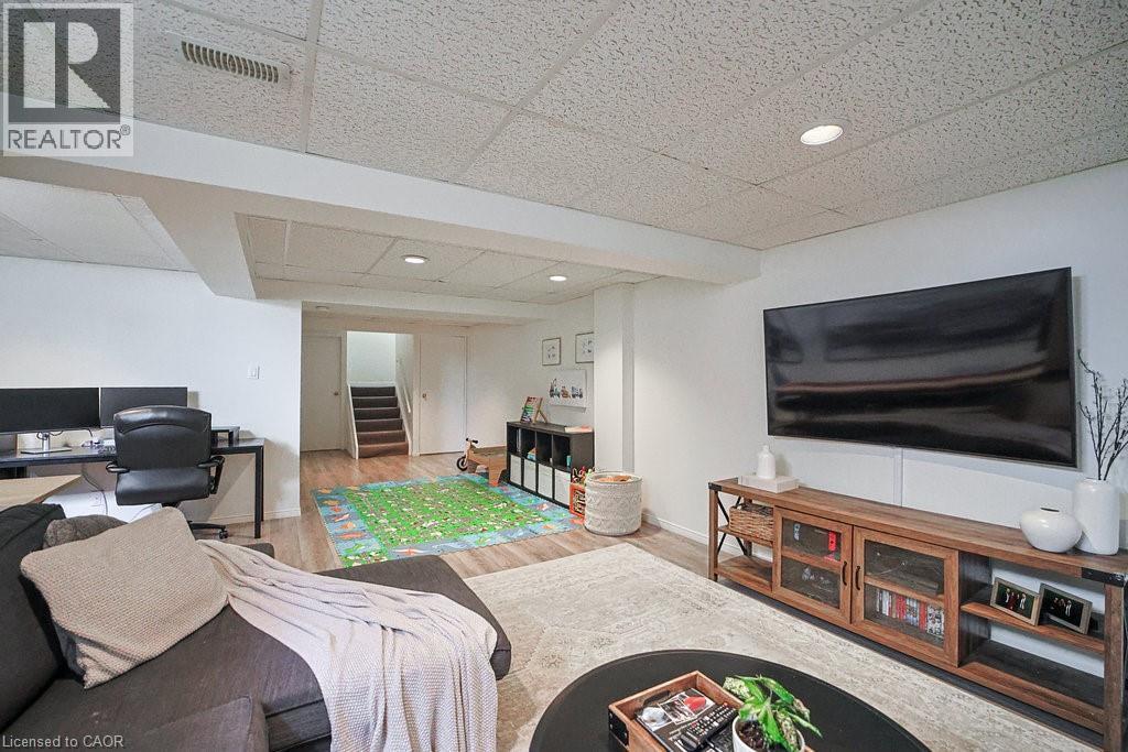 523 BEECHWOOD Drive Unit# 15, Waterloo, Ontario, N2T2G7 — Photo 22