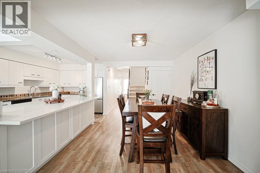 523 BEECHWOOD Drive Unit# 15, Waterloo, Ontario, N2T2G7 — Photo 7