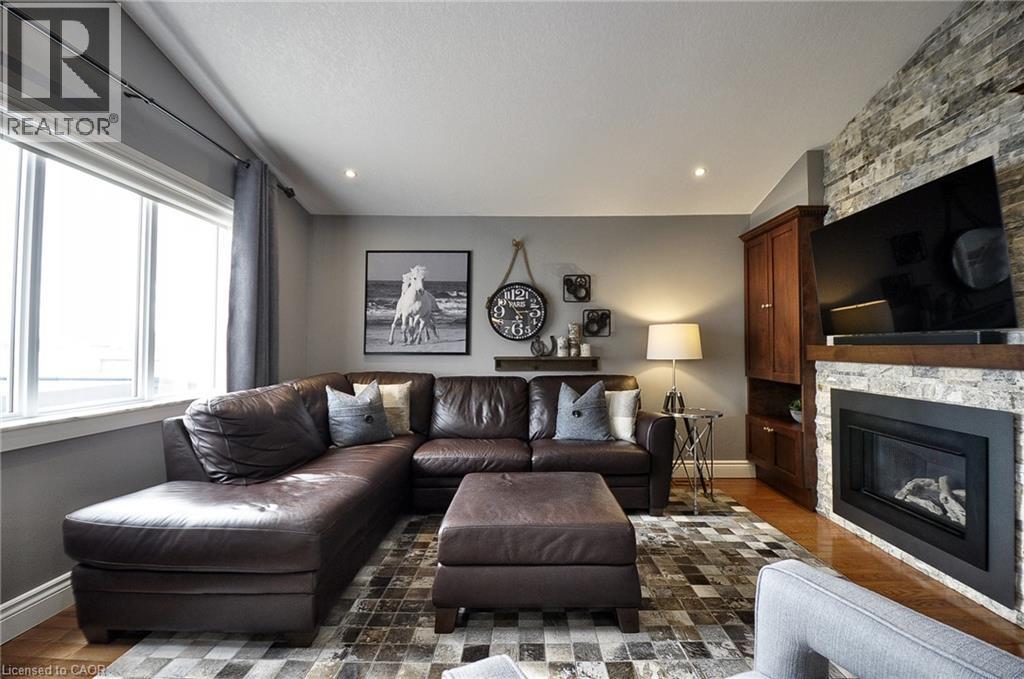 9 LAKE Avenue E, Puslinch, Ontario, N3C2V4 — Photo 18