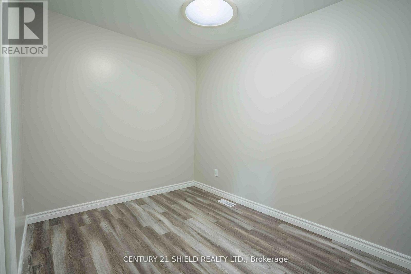 221 THIRD STREET W, Cornwall, Ontario, K6J0B6 — Photo 19