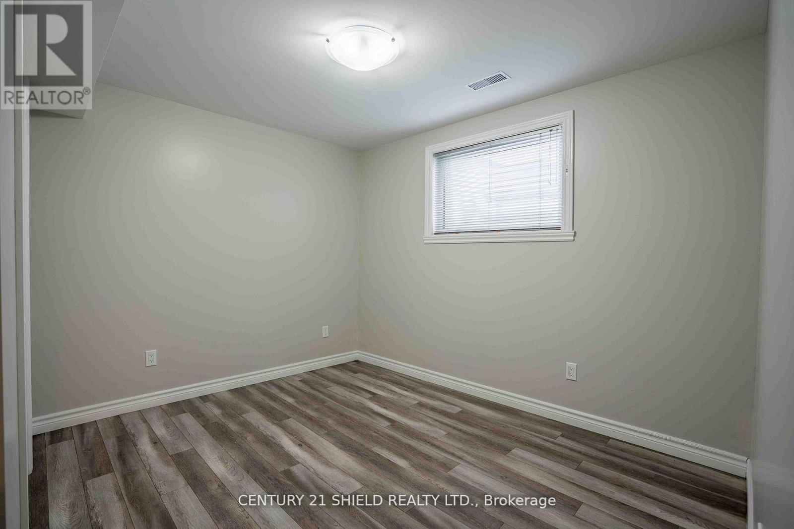 221 THIRD STREET W, Cornwall, Ontario, K6J0B6 — Photo 9