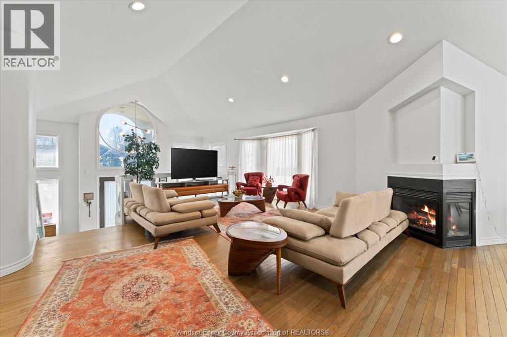 938 NOVA, Windsor, Ontario, N9G2S6 — Photo 6