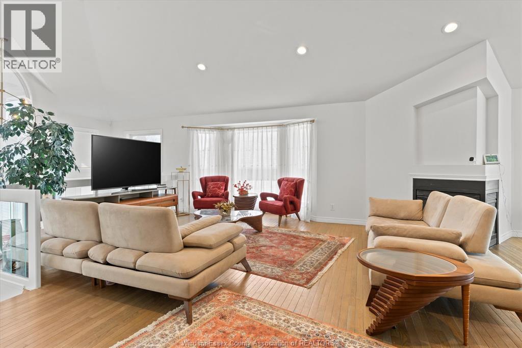 938 NOVA, Windsor, Ontario, N9G2S6 — Photo 7