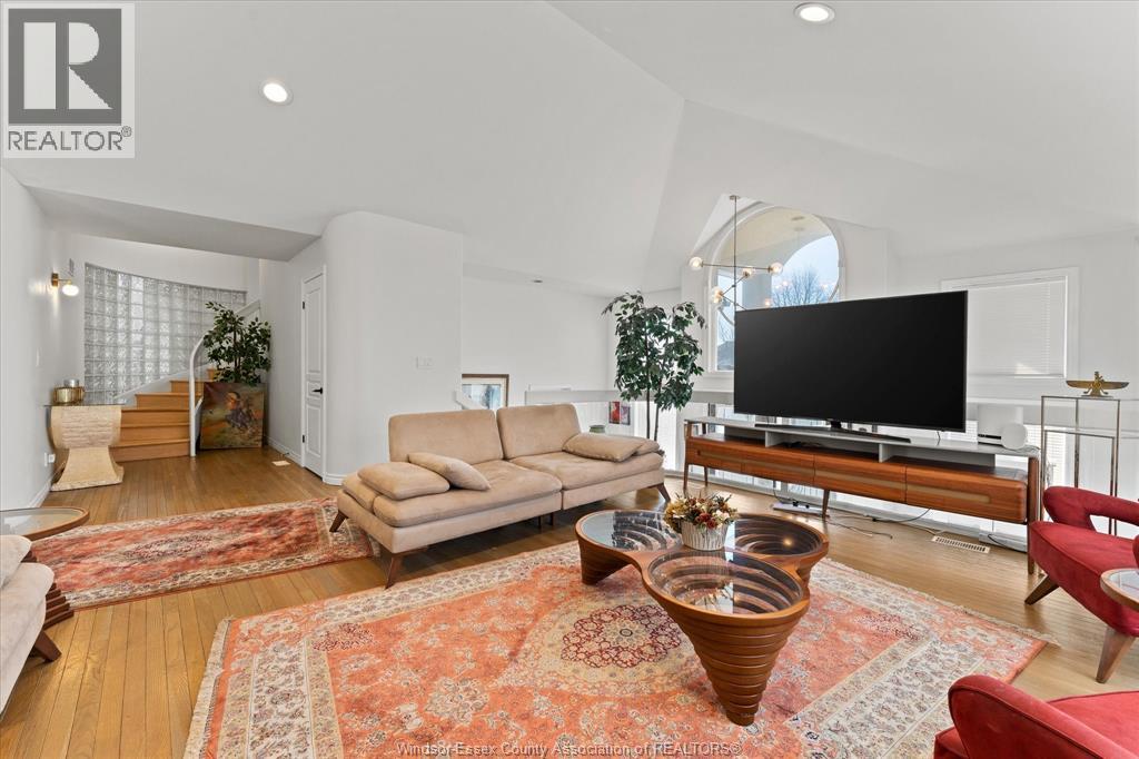 938 NOVA, Windsor, Ontario, N9G2S6 — Photo 9