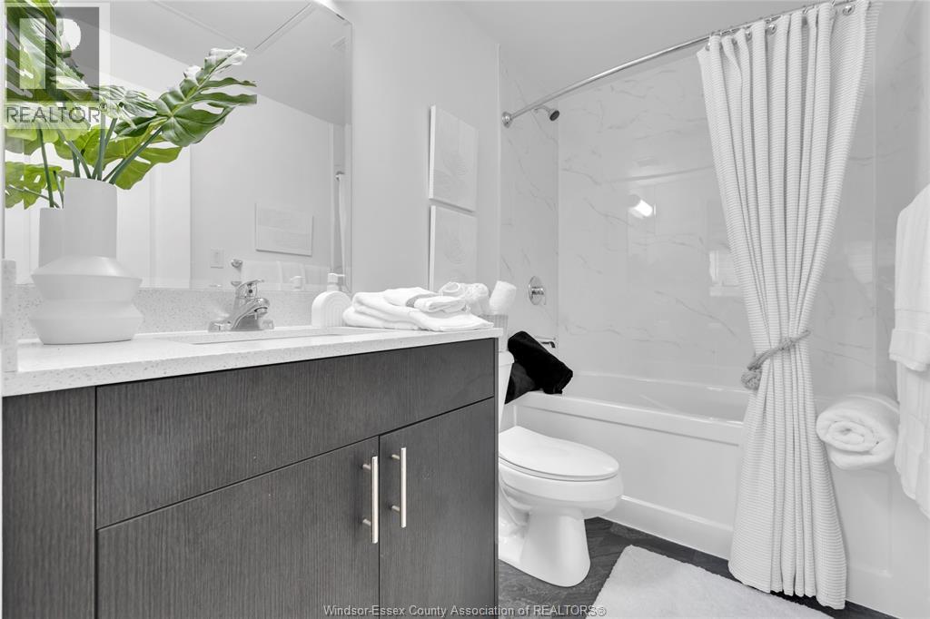 1611 BANWELL Unit# 215, Windsor, Ontario, N8P0G5 — Photo 27