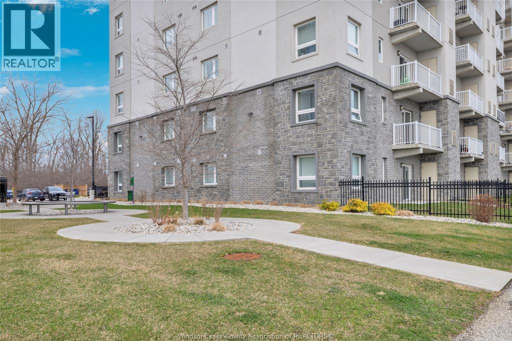 1611 BANWELL Unit# 215, Windsor, Ontario, N8P0G5 — Photo 34