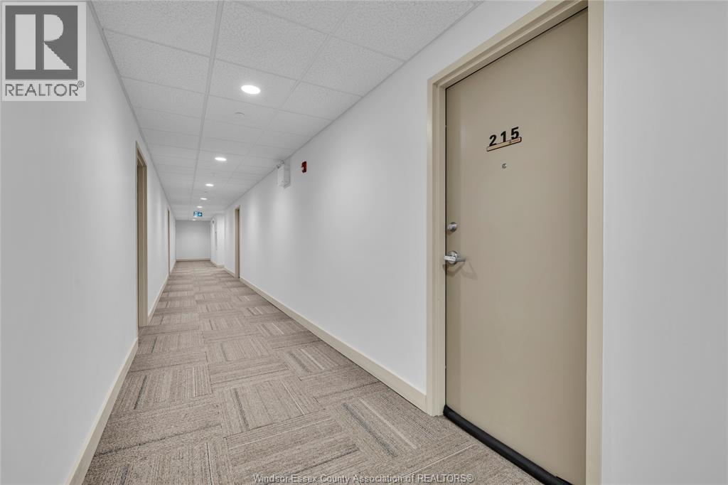 1611 BANWELL Unit# 215, Windsor, Ontario, N8P0G5 — Photo 5
