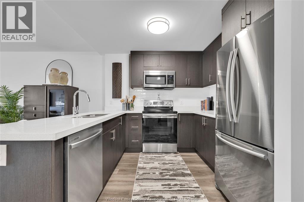 1611 BANWELL Unit# 215, Windsor, Ontario, N8P0G5 — Photo 6