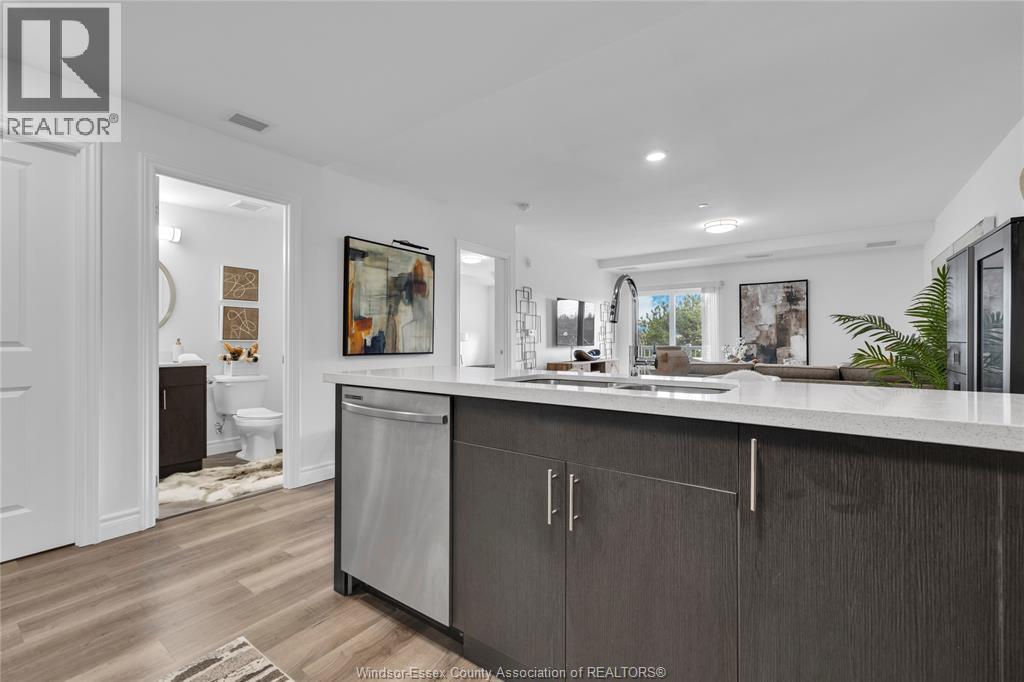 1611 BANWELL Unit# 215, Windsor, Ontario, N8P0G5 — Photo 9