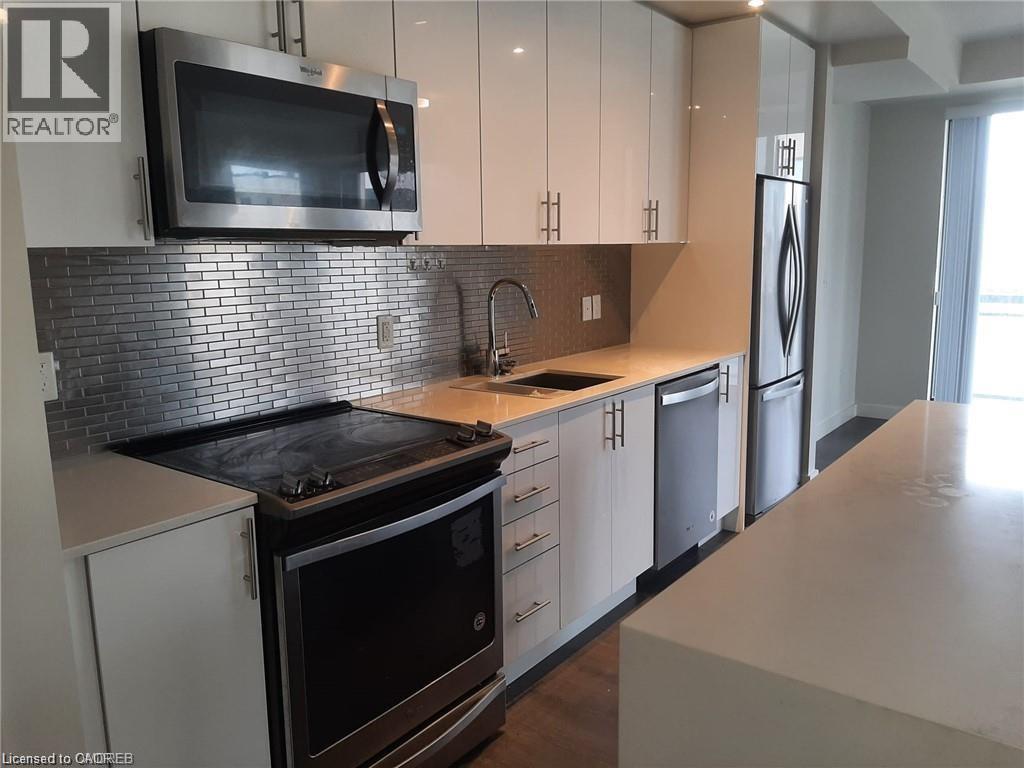 150 SABINA Drive Unit# 207, Oakville, Ontario, L6H7C3 — Photo 6