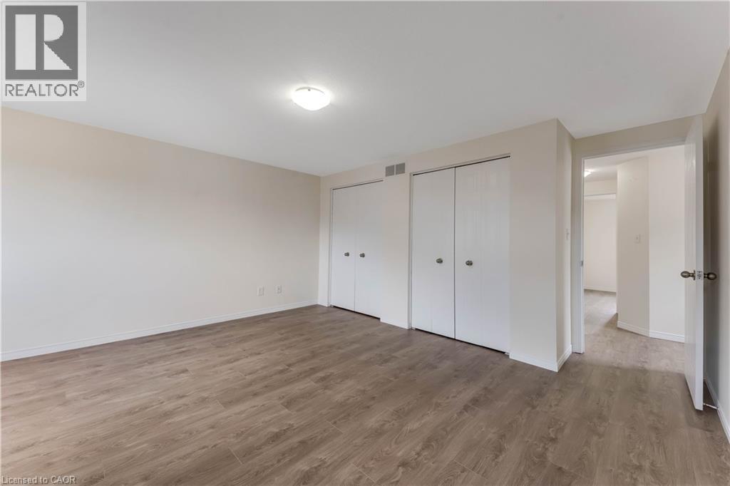 85 ACTIVA Avenue, Kitchener, Ontario, N2E3R4 — Photo 14