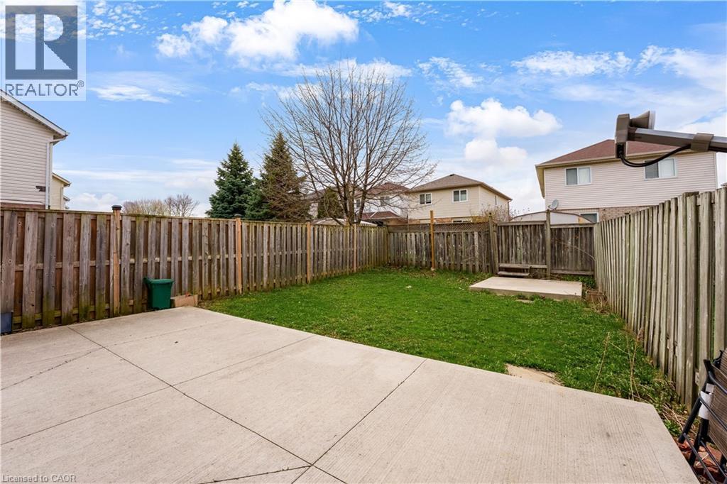 85 ACTIVA Avenue, Kitchener, Ontario, N2E3R4 — Photo 32