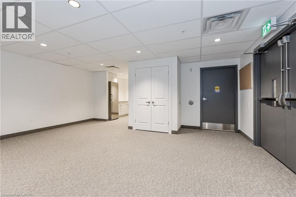 99B FARLEY Road Unit# 407, Centre Wellington, Ontario, N1M0J9 — Photo 40