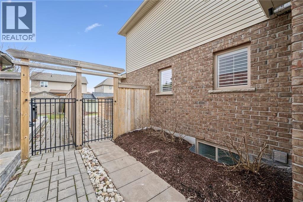 31 HEALEY Street, Elora, Ontario, N0B1S0 — Photo 37