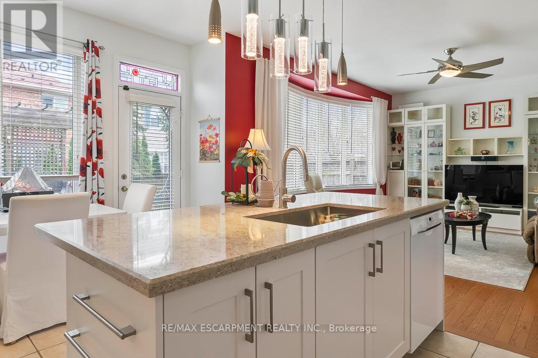 1211 BARR CRESCENT, Milton (BE Beaty), Ontario, L9T6X6 — Photo 17