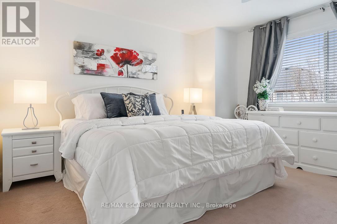 1211 BARR CRESCENT, Milton (BE Beaty), Ontario, L9T6X6 — Photo 23