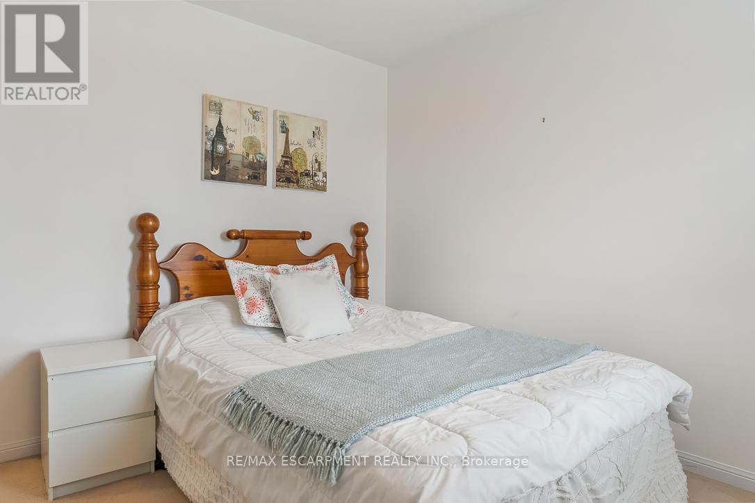 1211 BARR CRESCENT, Milton (BE Beaty), Ontario, L9T6X6 — Photo 30