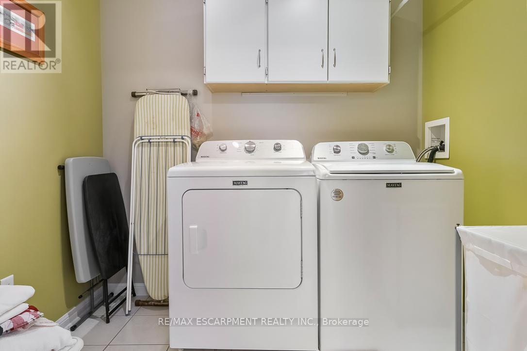 1211 BARR CRESCENT, Milton (BE Beaty), Ontario, L9T6X6 — Photo 34