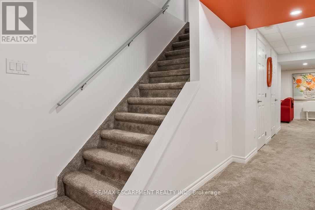 1211 BARR CRESCENT, Milton (BE Beaty), Ontario, L9T6X6 — Photo 35