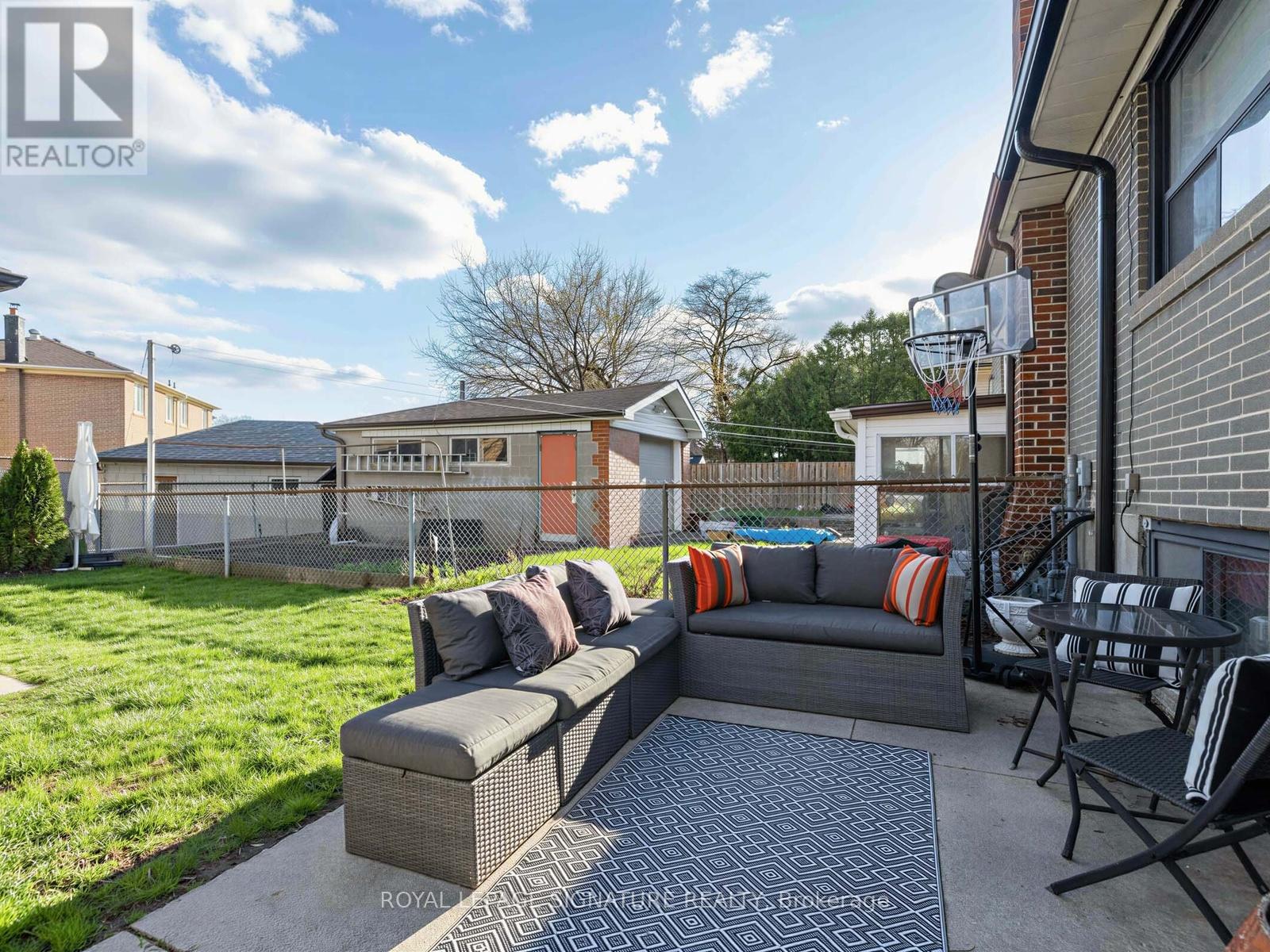 78 FOXRUN AVENUE, Toronto (Downsview-Roding-CFB), Ontario, M3L1L8 — Photo 25