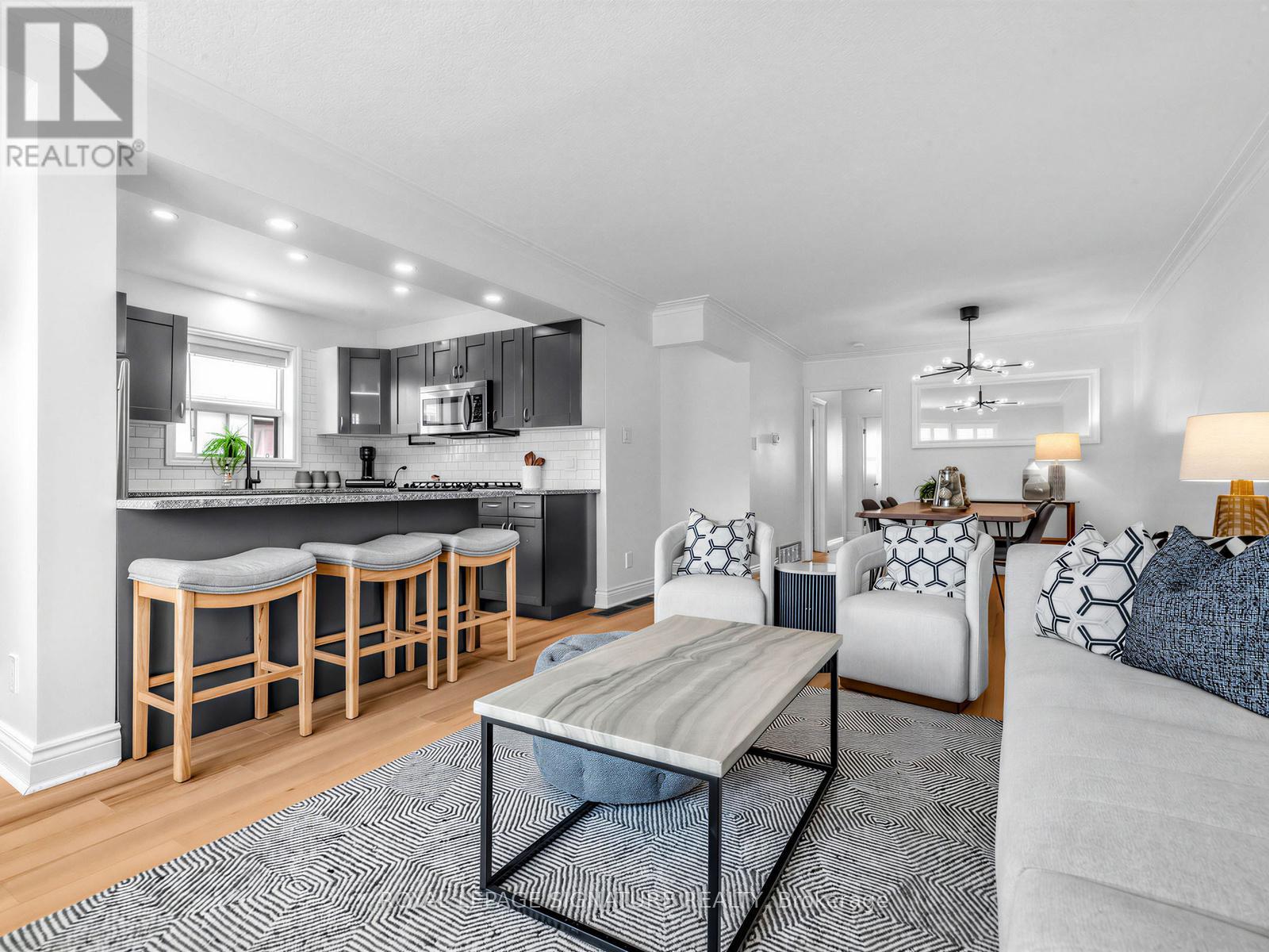 78 FOXRUN AVENUE, Toronto (Downsview-Roding-CFB), Ontario, M3L1L8 — Photo 6