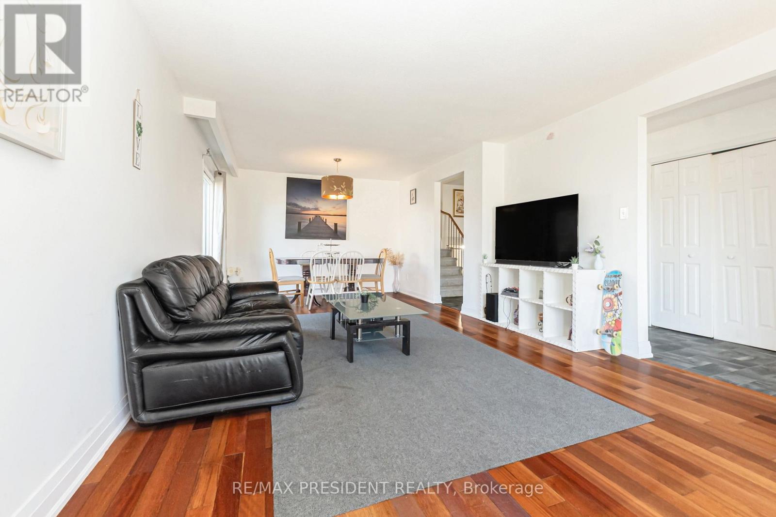 384 CENTRE STREET N, Brampton (Brampton North), Ontario, L6V3L6 — Photo 7