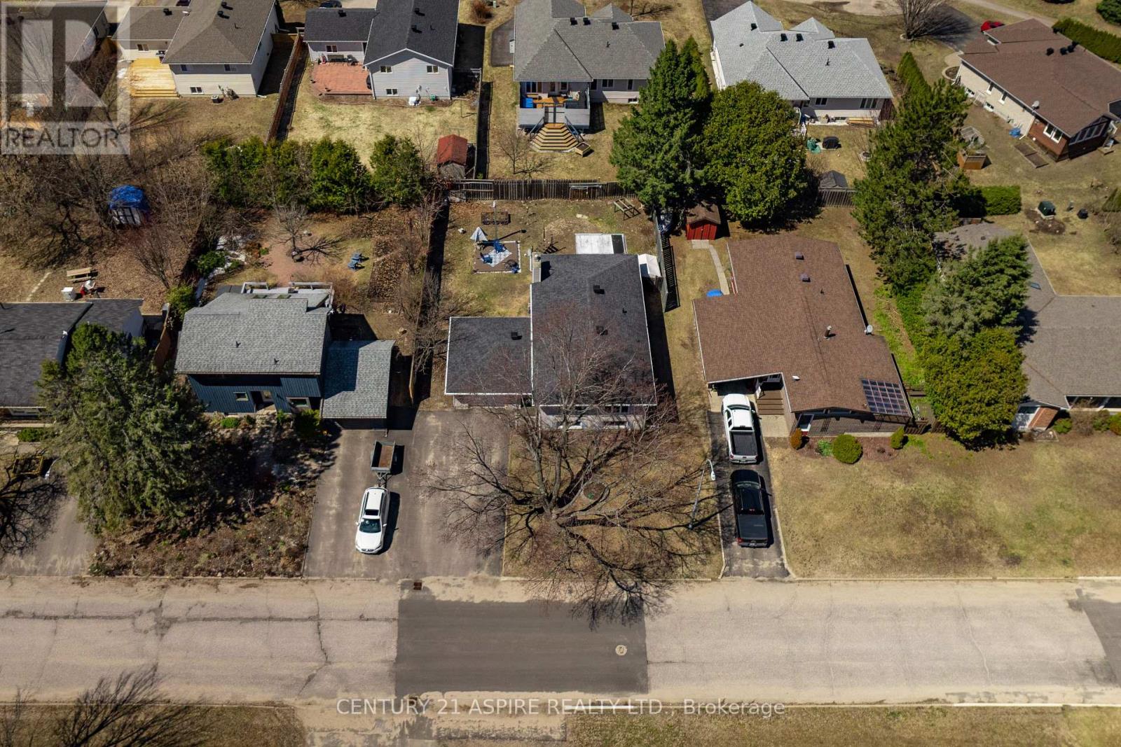 93 FRONTENAC CRESCENT, Deep River, Ontario, K0J1P0 — Photo 43